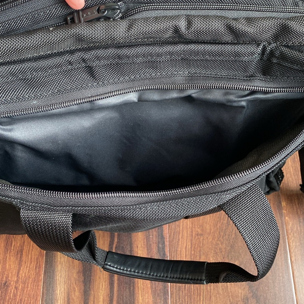 Tumi Ballistic Briefcase Soft Sided Bag - Picture 3 of 11